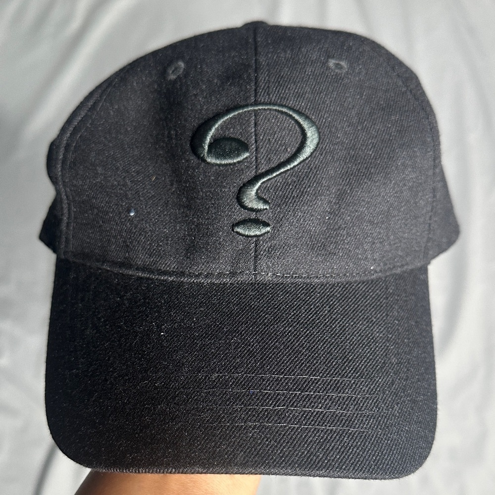 The Riddler Black Cap with Question Mark Embroidery